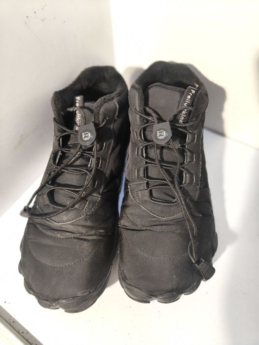 Черевики теплі  чорні 43 розмір,  26 см устілка