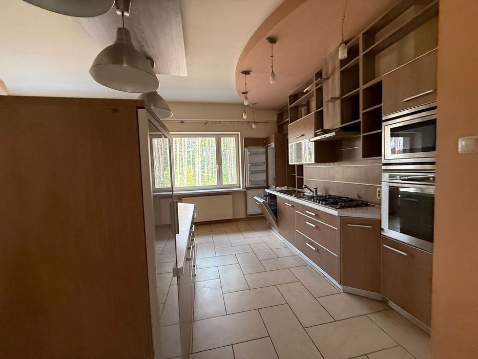 Wynajem powierzchni produkcyjna, magazynowa, biurowa, mieszkalna 800m2