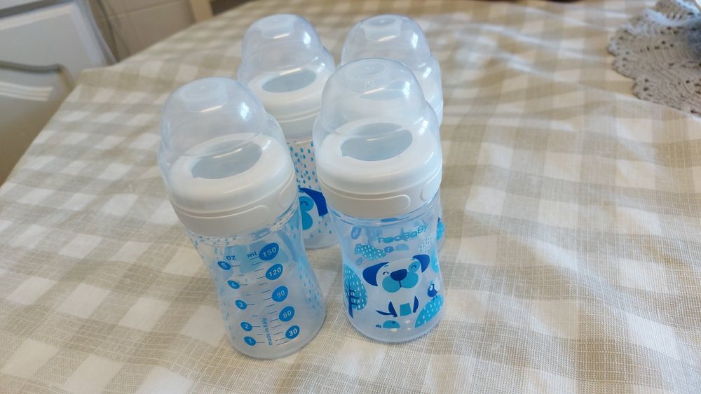 Conjunto 8 biberões