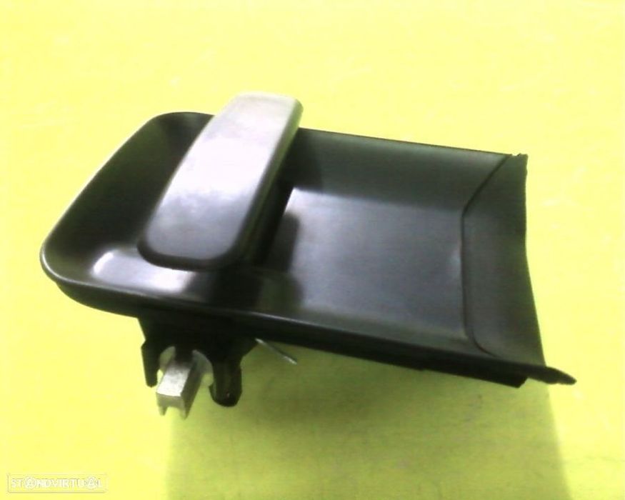 Puxador lateral Citroen Berlingo Peugeot Partner (novo)