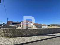 Moradia Isolada T3 com sauna em Sintra