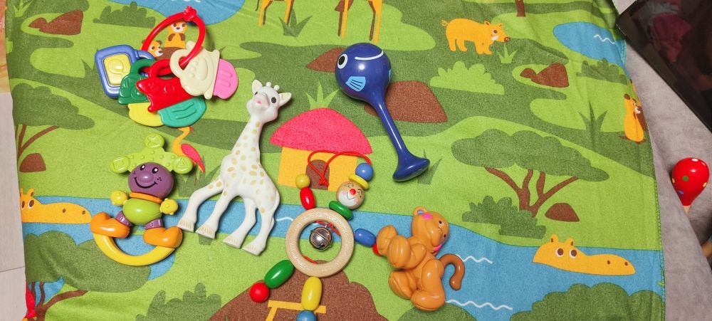 Набір брязкалець