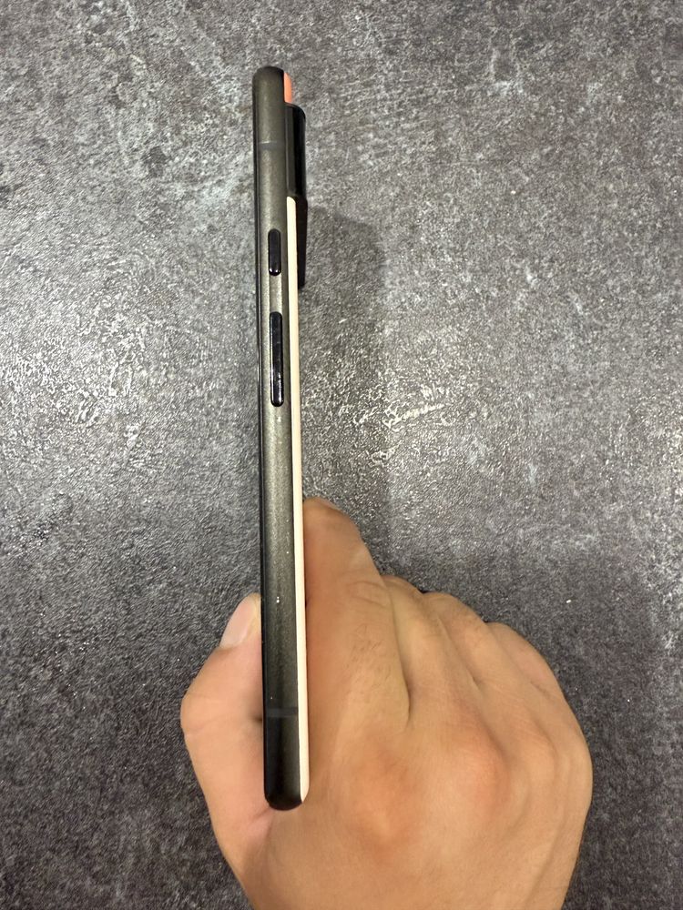 Продаю google pixel 6 128gb