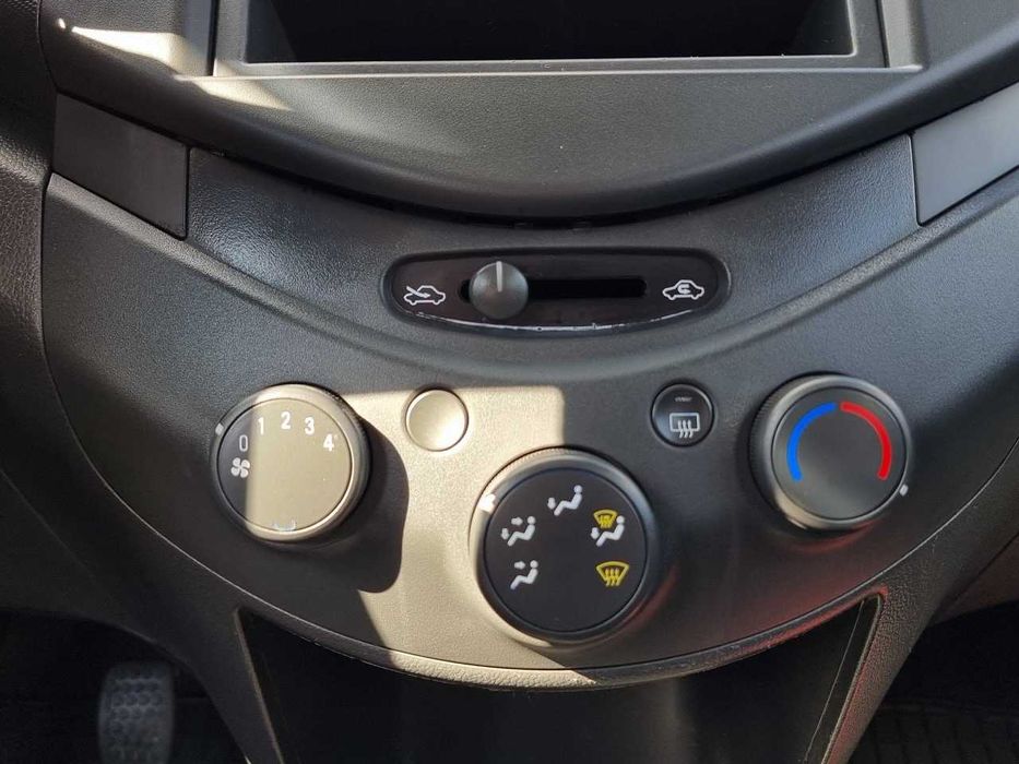 Продам  Chevrolet Spark 2012. Можна в розстрочку, під викуп.