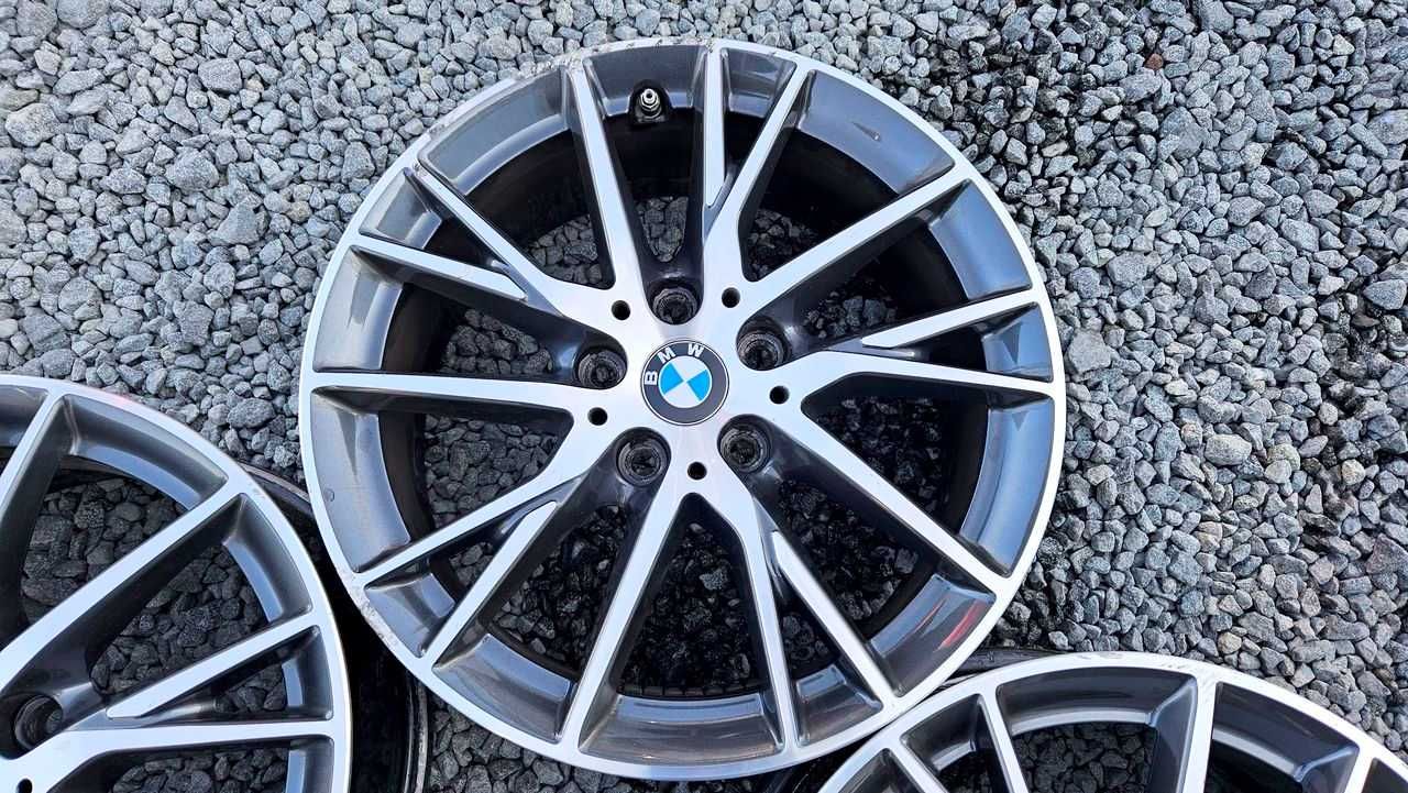 Piękne Alufelgi 17 5x112 BMW 1 F40 2 F44 F45 F46 G20 GT Audi A3 8P 8V