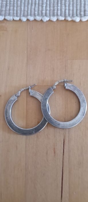 Argolas prata médias