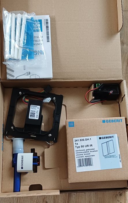 Zawór spłukujący elektroniczny Geberit Sigma 50 do pisuaru