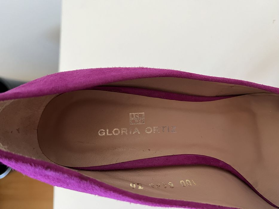 Sapatos de salto NOVOS Gloria Ortiz