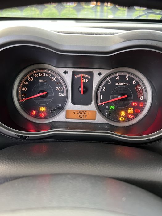 Nissan Not 2007 рік 1.6 газ/бенз