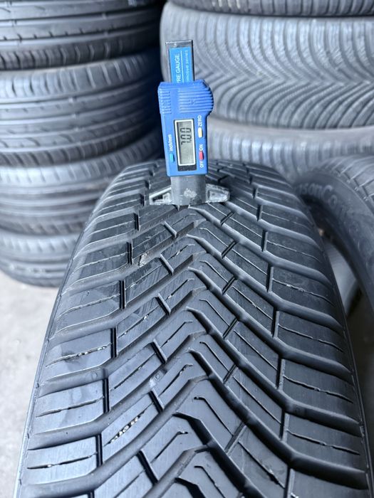 195-55-R20.Continental. Всесезонка. 22 рік.