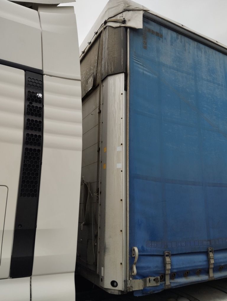 Напівпричіп Schmidtz cargobull