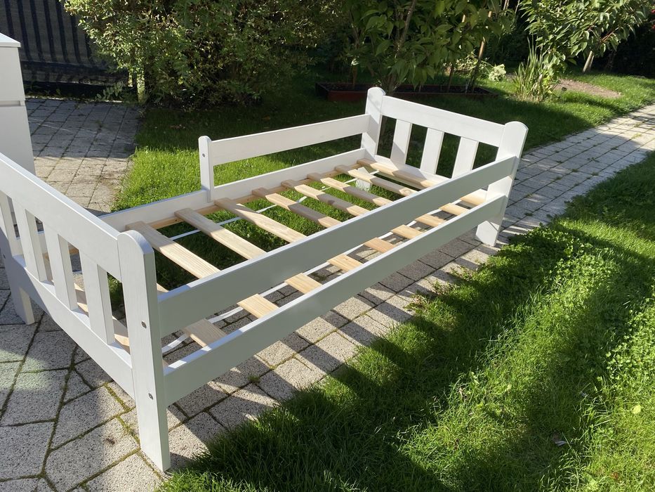 Łóżko dziecięce 180x80 białe