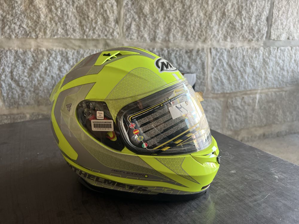 Capacete MT HELLMETS special edition