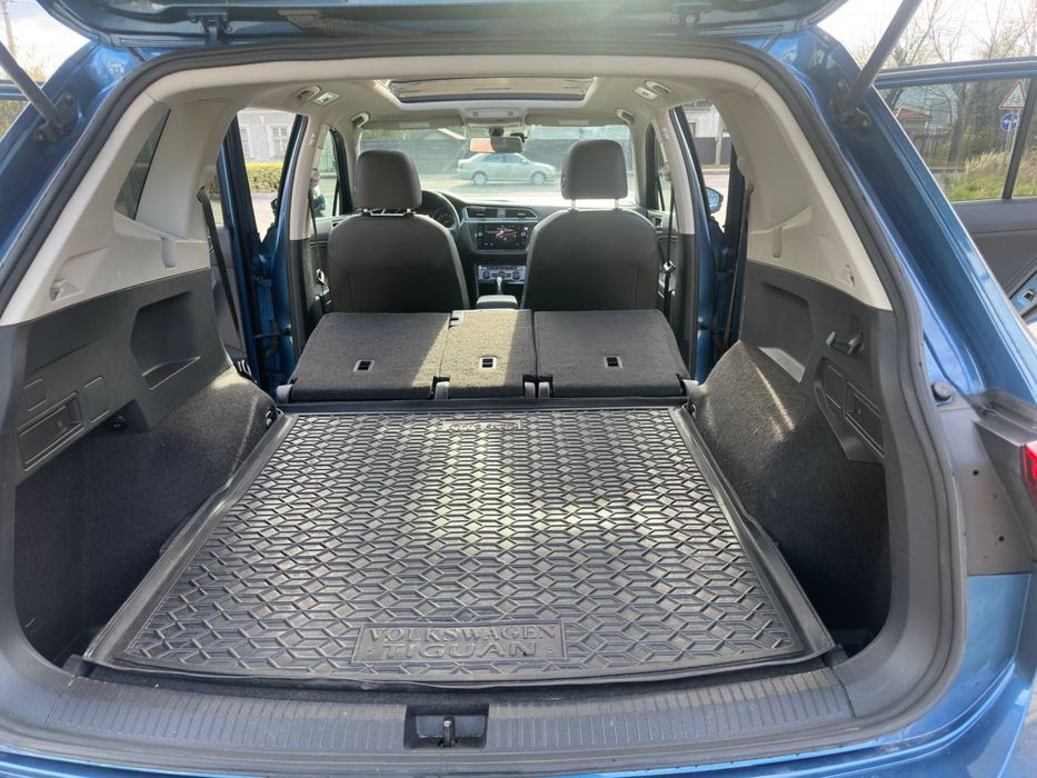 Продаж авто Volkswagen Tiguan 2.0 бензин