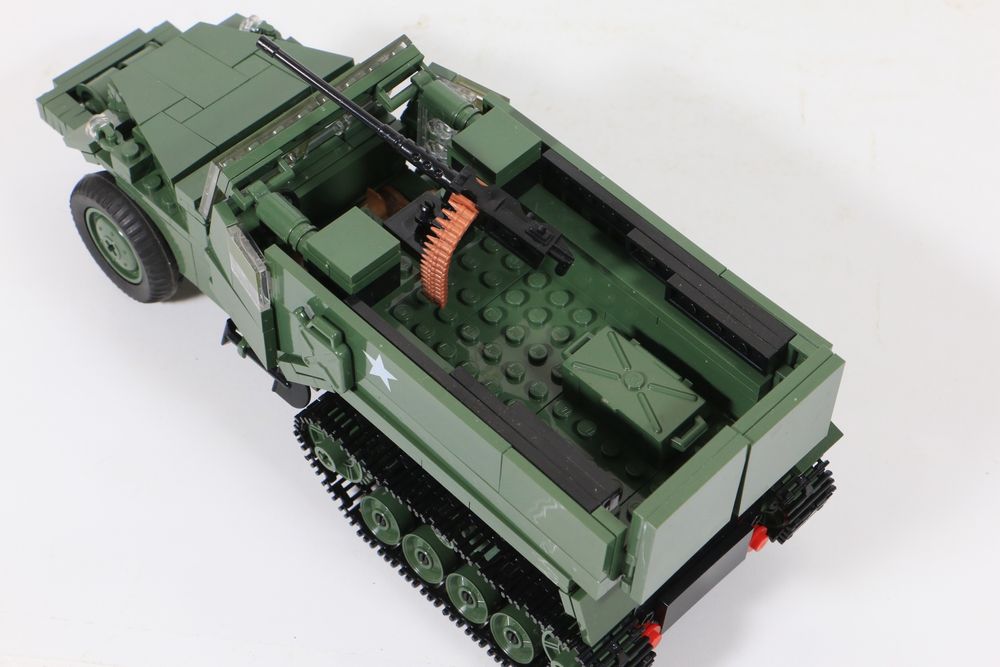 Cobi Transporter opancerzony Half Track 2441