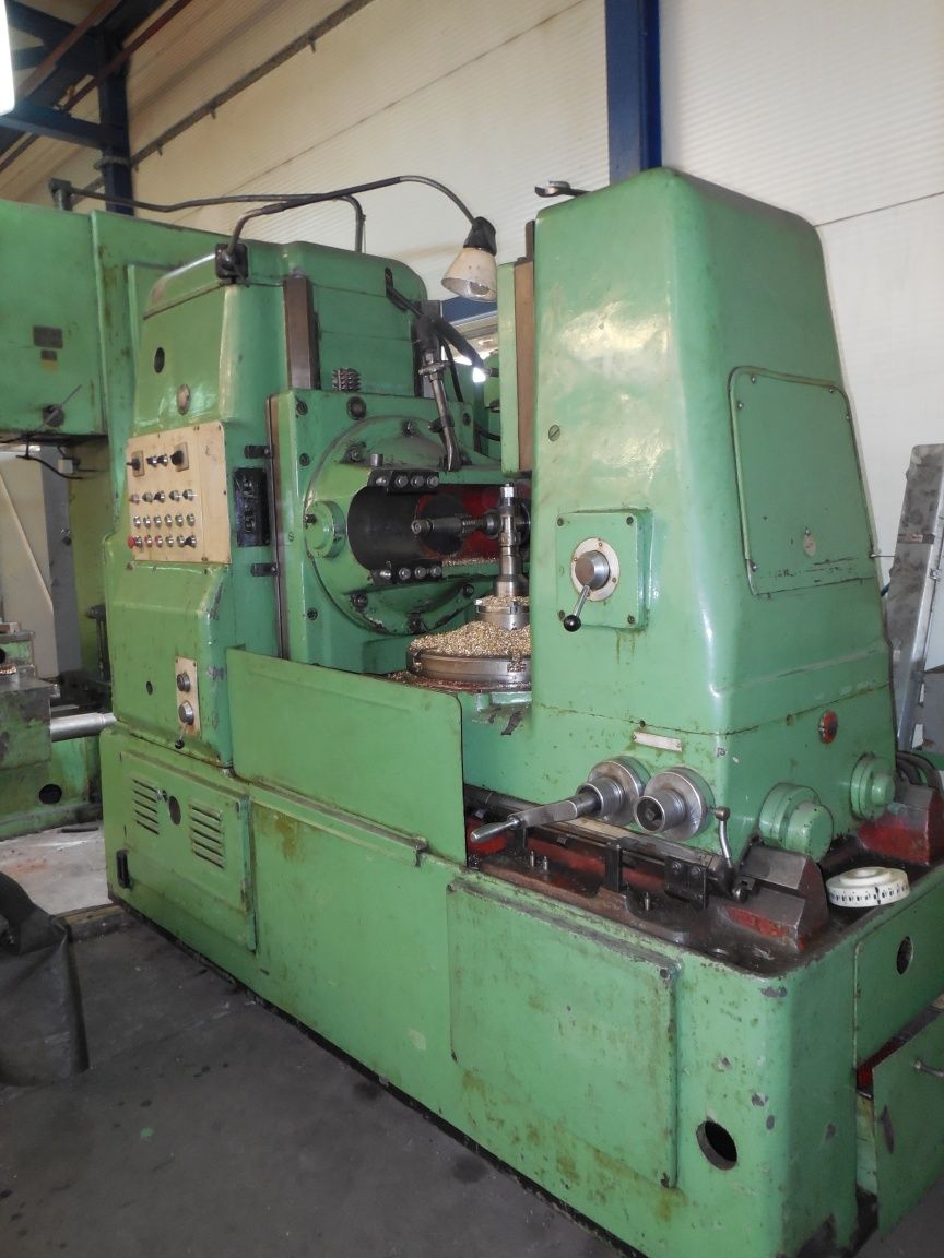 Frezarka obwiedniowa 5K324A