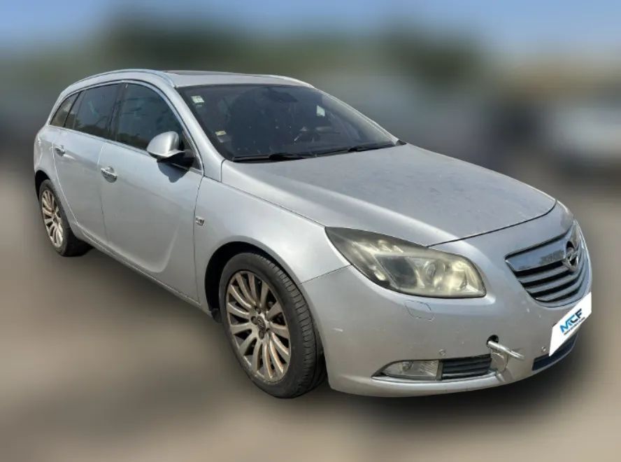 Opel Insignia A Sports Tourer 2.0 CDTI ref A20DTH de 2010 para peças