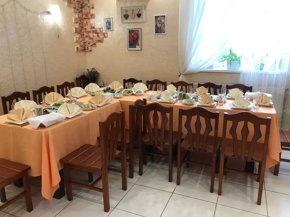 Продаж діючого кафе.