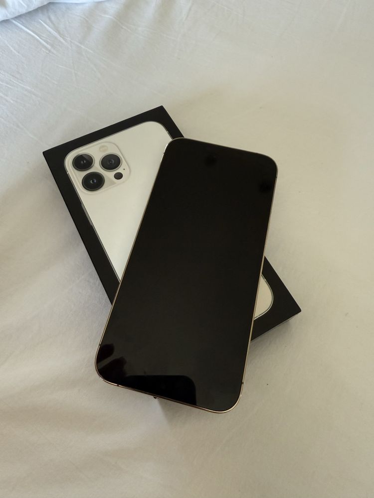iPhone 13 Pro Max 256GB 78% bateri
