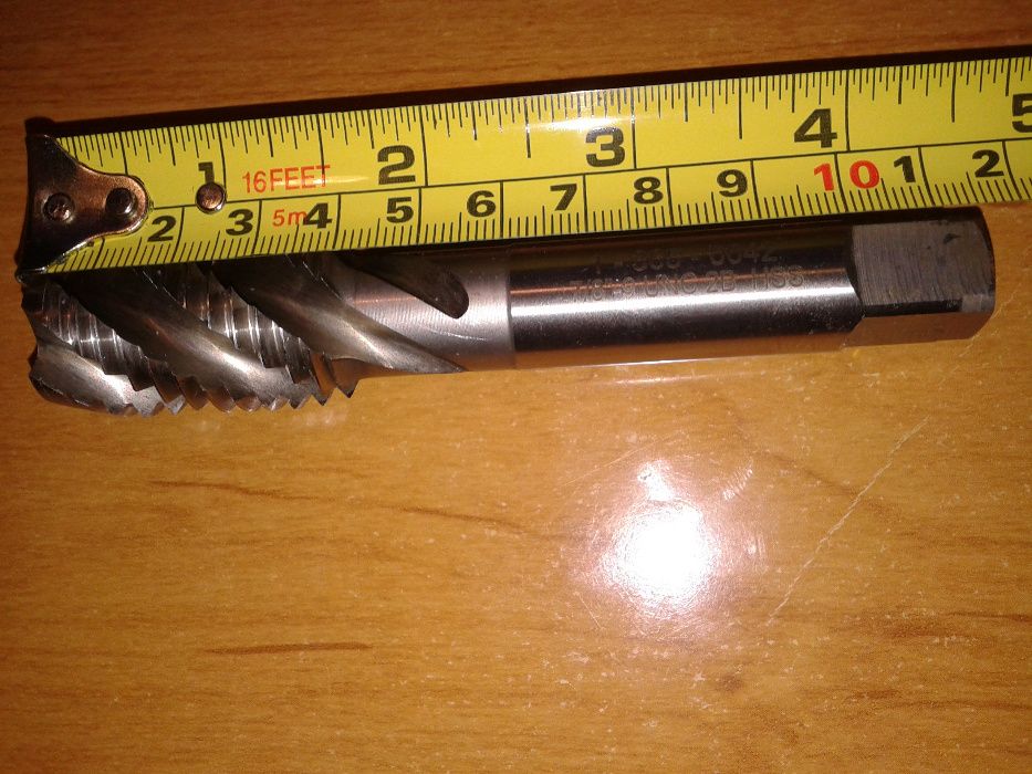 gwintownik 7/8" HSS