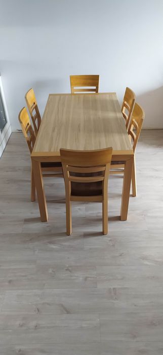 Stół jadalniany + 6 krzeseł
