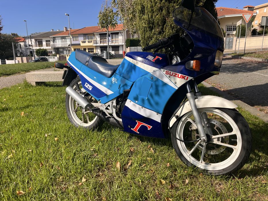 Suzuki RG Gamma 125 de 1987 toda original