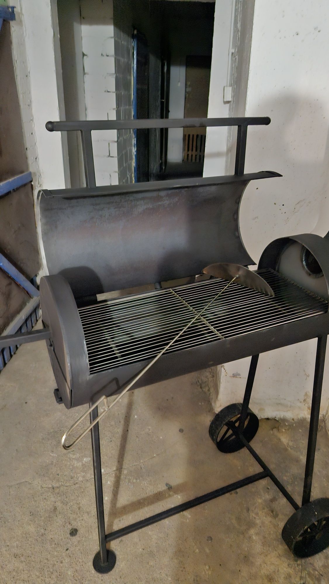 Grill ogrodowy samoróbka konkretny porządny gruba blacha ciężki