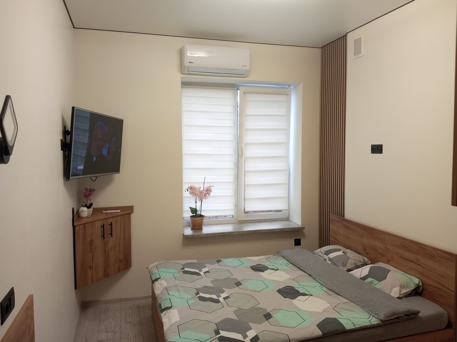 СвітлоЕзавжди,люкс,подобово, погодинно ,центр,біля л.Мечнікова