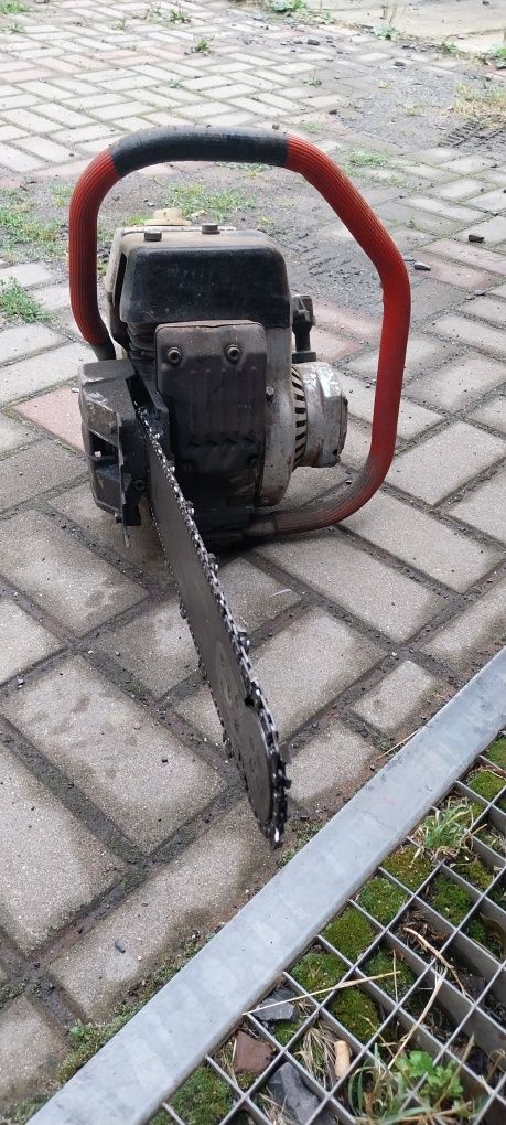 Piła spalinowa dolpima