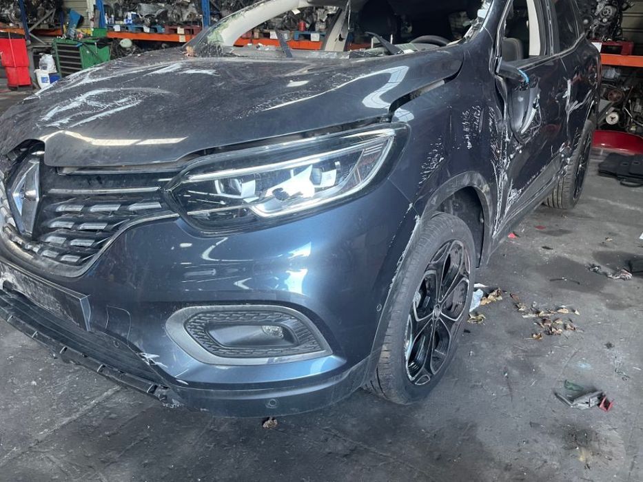 RENAULT KADJAR 1.3 TCE 140 CV BLACK EDITION DE 2020 PARA PEÇAS
