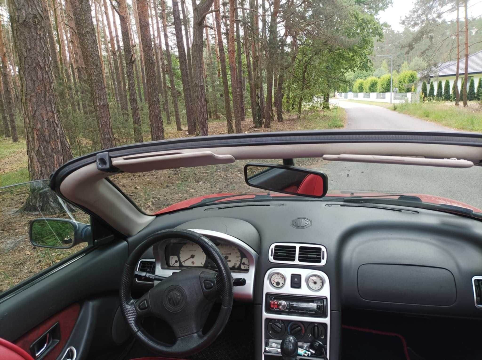 MGf Kabriolet 97  1.8 nie rezerwuje .