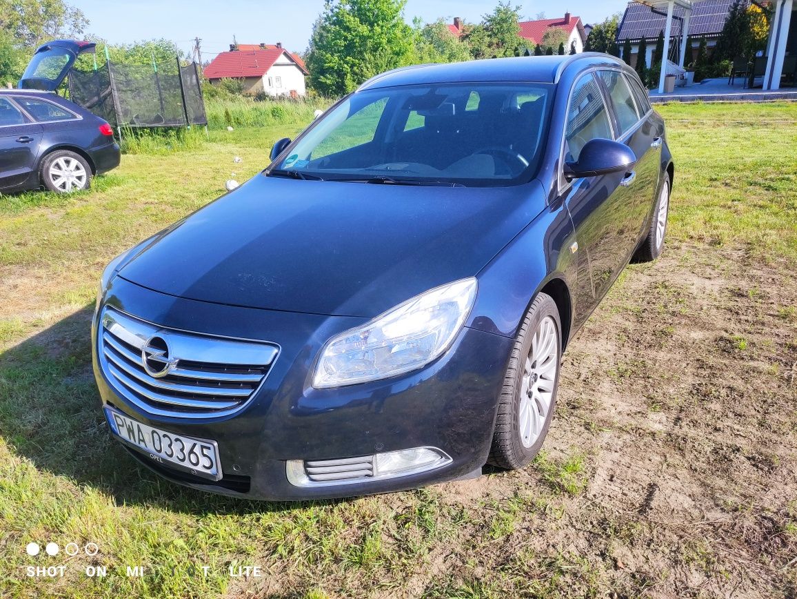 Opel Insignia benzyna gaz mały przebieg  super stan