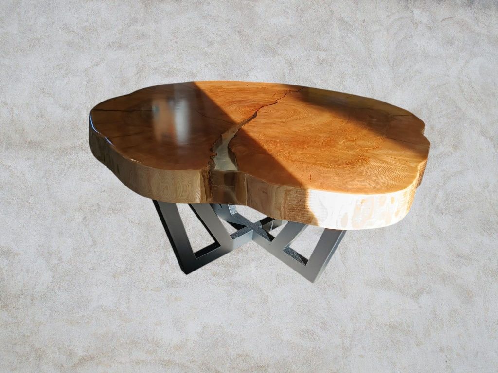 Stolik kawowy o średnicy 120 cm drewno jesion zywica