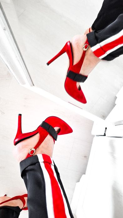 Червоні туфлі натуральна замша та шкіра гострий носик босоніжки замша