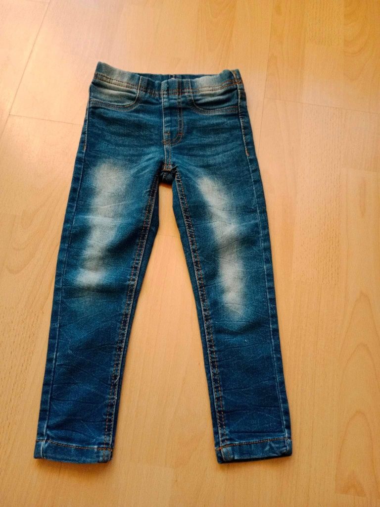 Spodnie jeansy rurki dziewczece 104