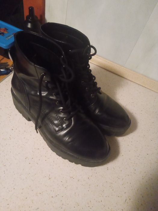 Buty damskie guess rozmiar 41 wkładka 26,5 cm