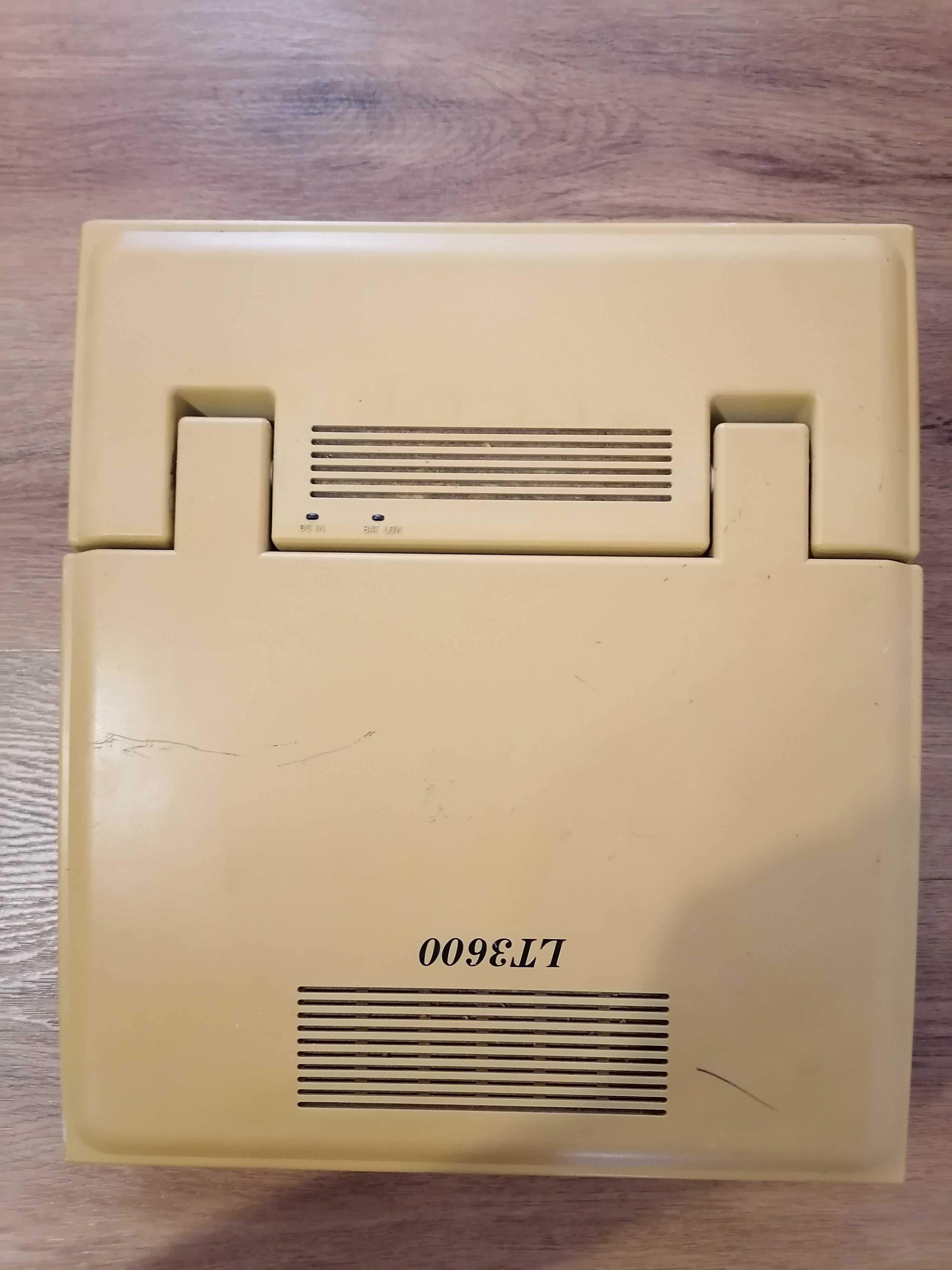 Laptop retro Chicony LT3600