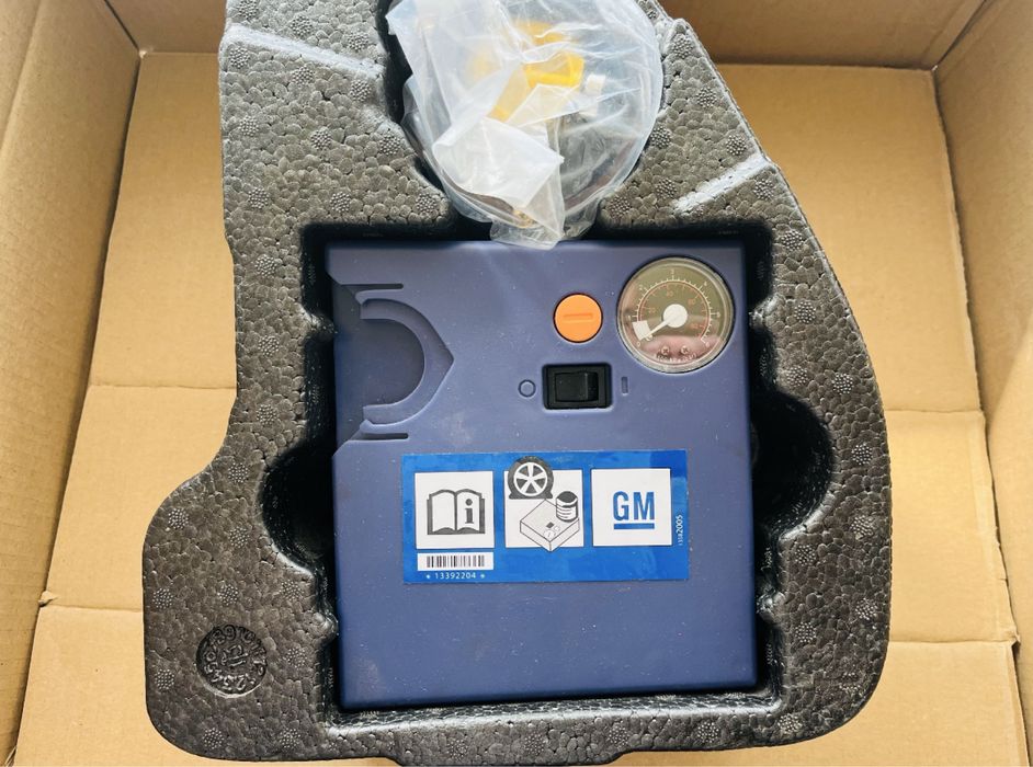 Буксировочный крюк Infiniti Skoda Seat Audi Volvo Kia Mazda Hyundai