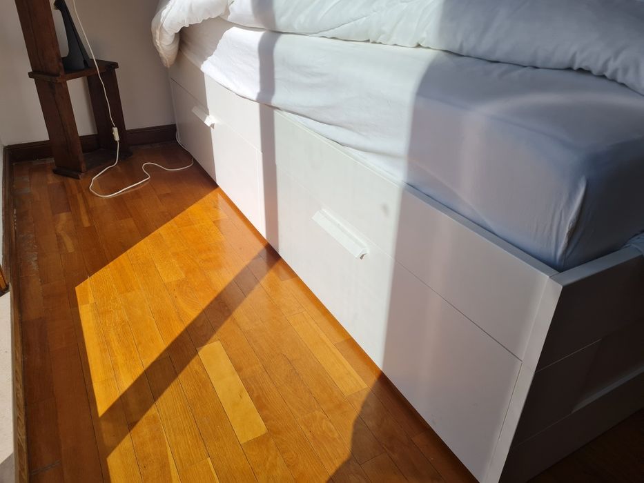 Cama de casal IKEA BRIMNES com colchão