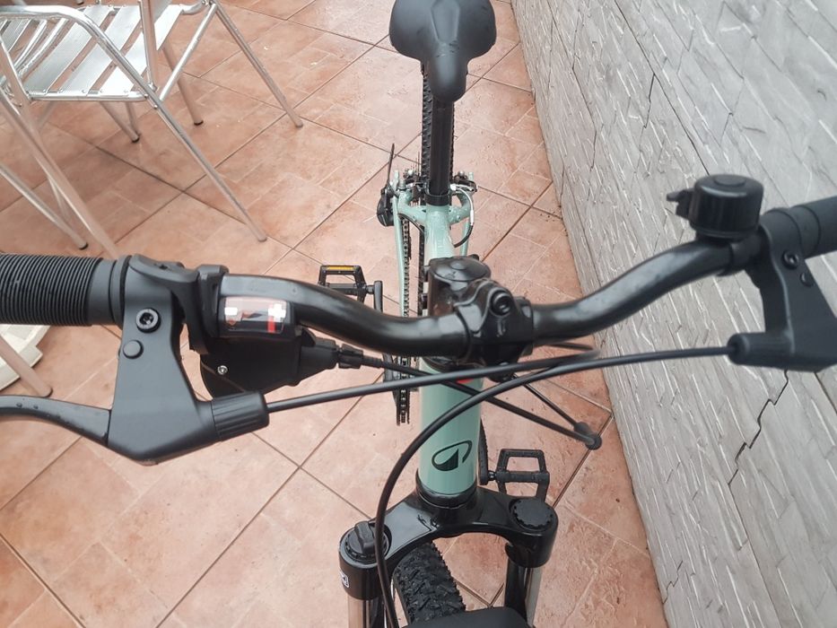Bicicleta de adulto roda 26 rockrider tudo a funcionar nova preço fixo