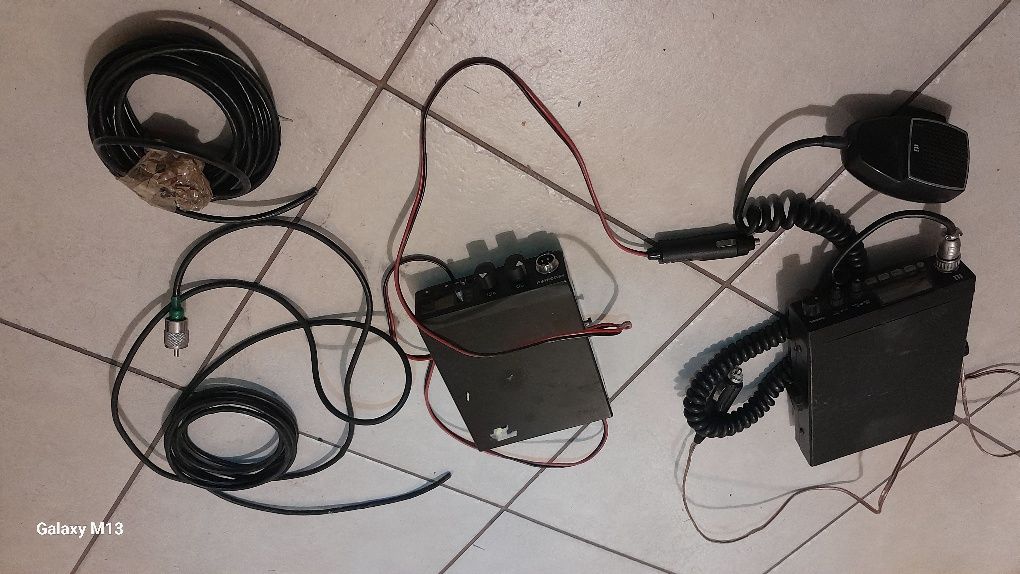 CB Radia 2 sztuki plus kable