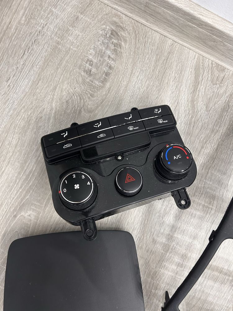 Panel nawiewów konsola środkowa ramka hyundai i30