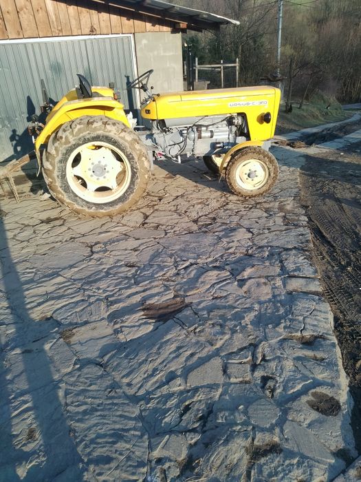 Sprzedam ursus c 360