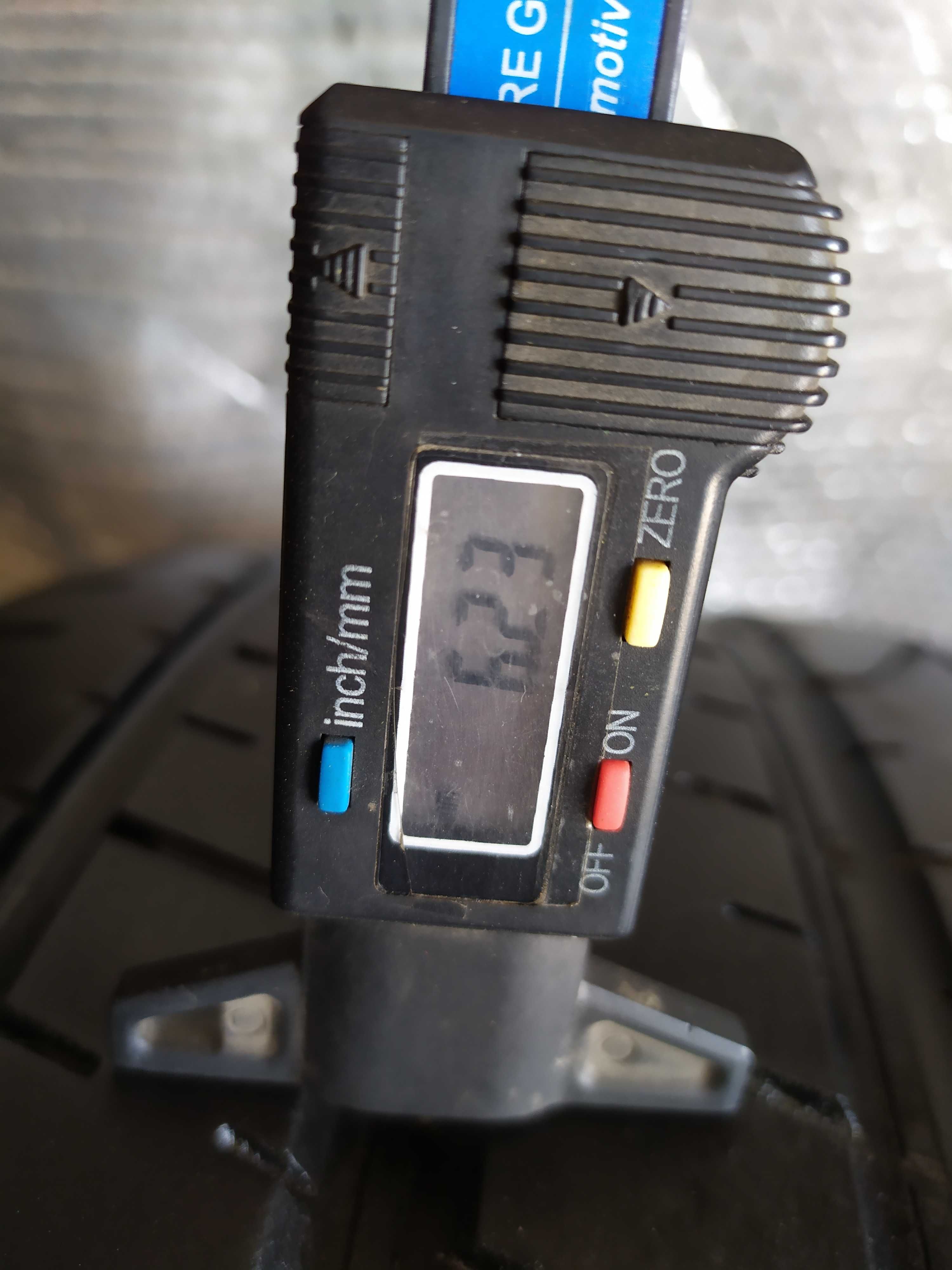 Шини Б/в 295.35.21 пара Pirelli