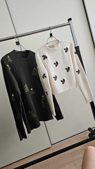 Красивые джемперы с зимним принтом р-р S/М