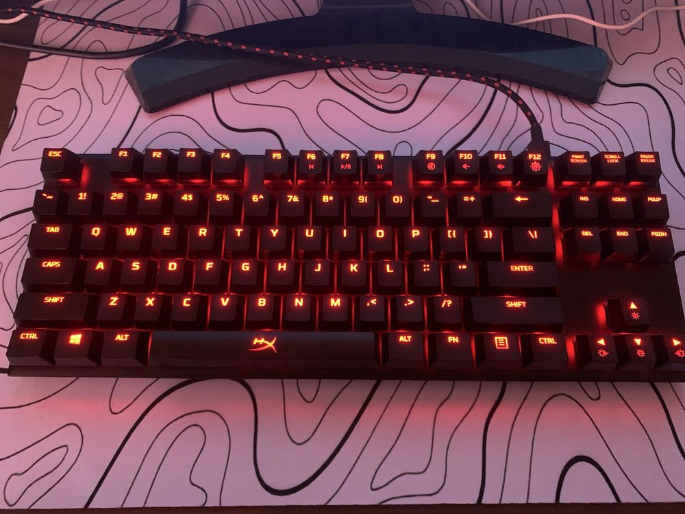 teclado hyperx alloy fps pro red