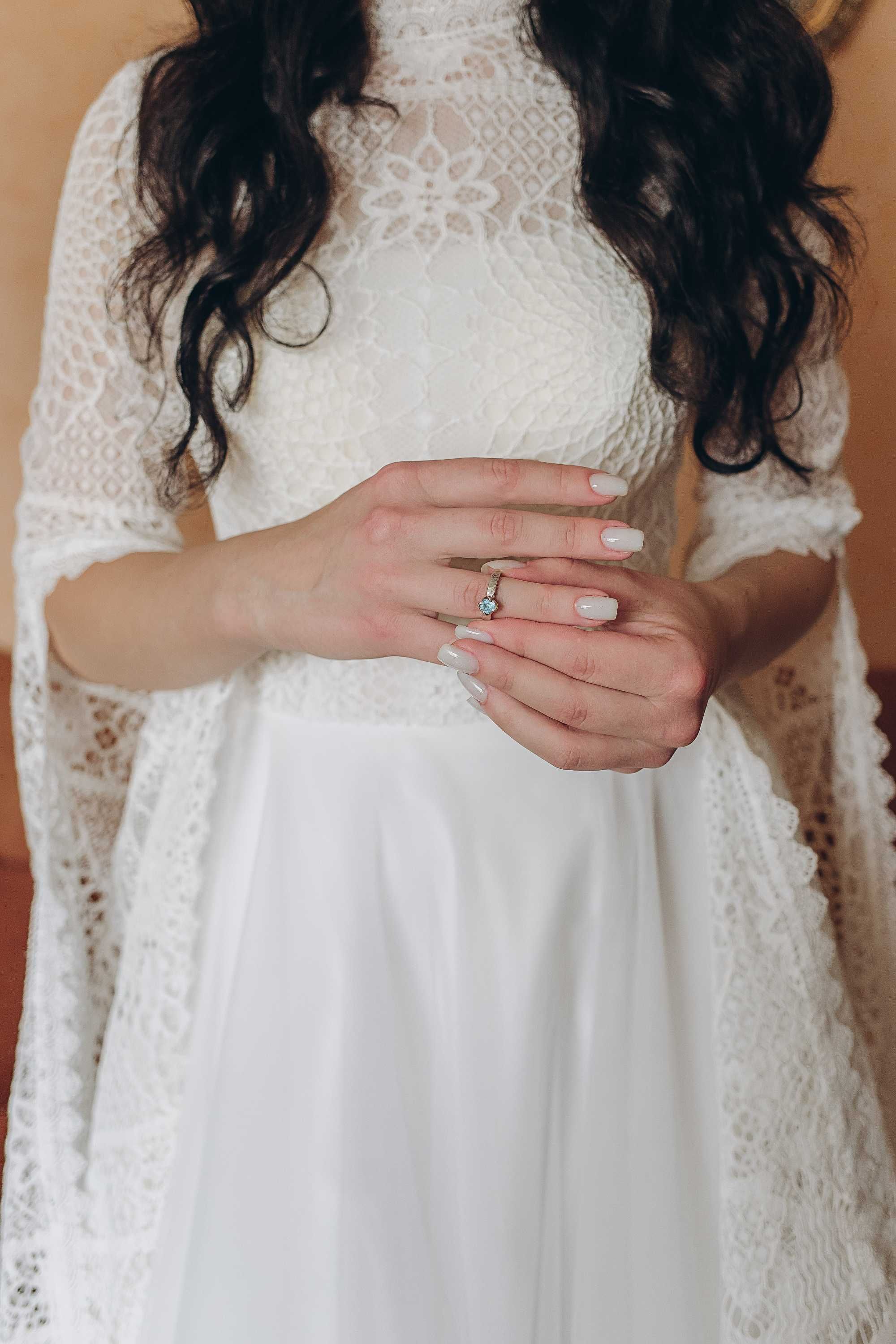 Весільна сукня (бохо)