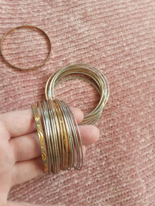 Bransoletki 35 sztuk