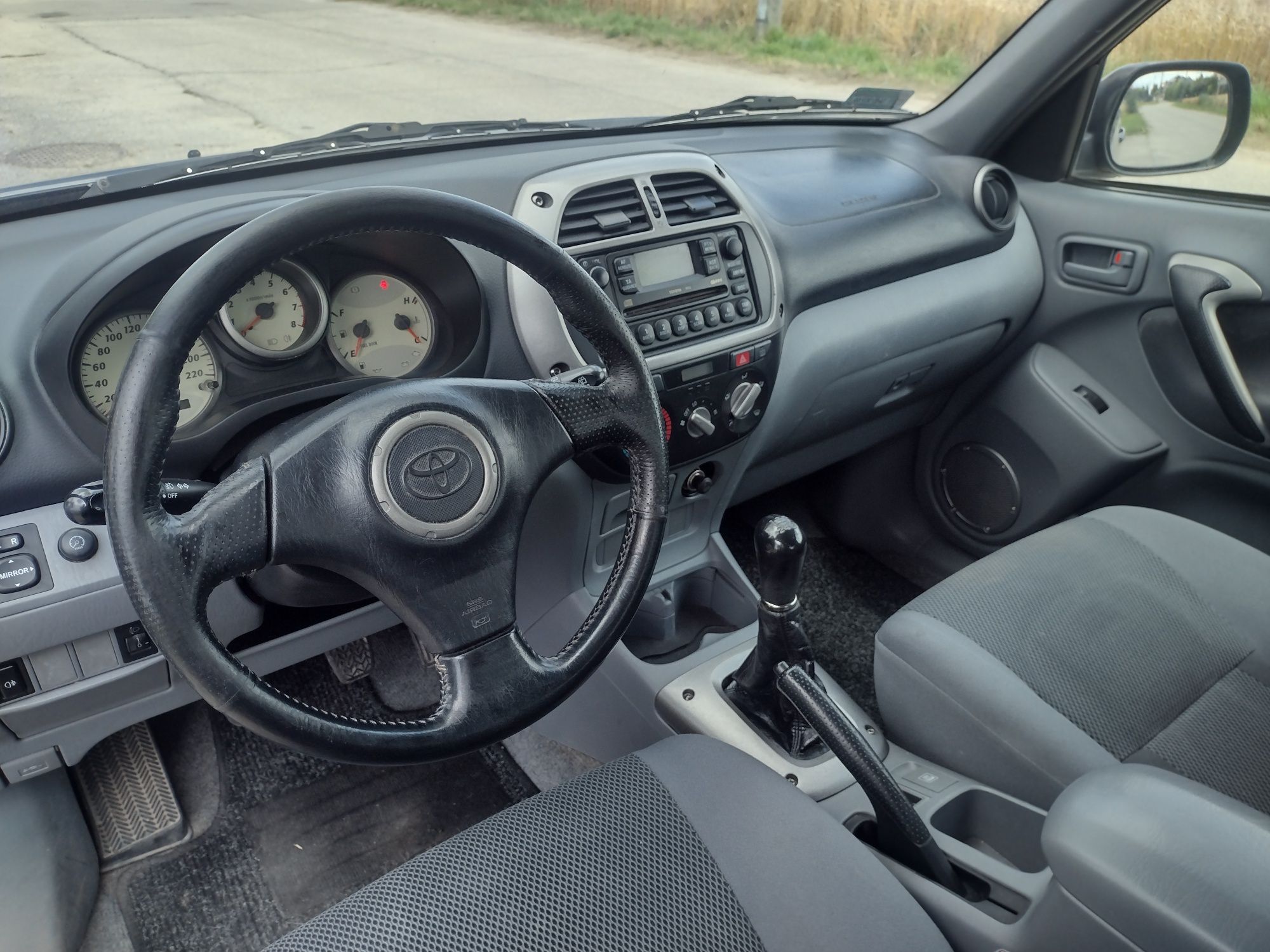 Toyota RAV4 1.8 125KM 3drzwi