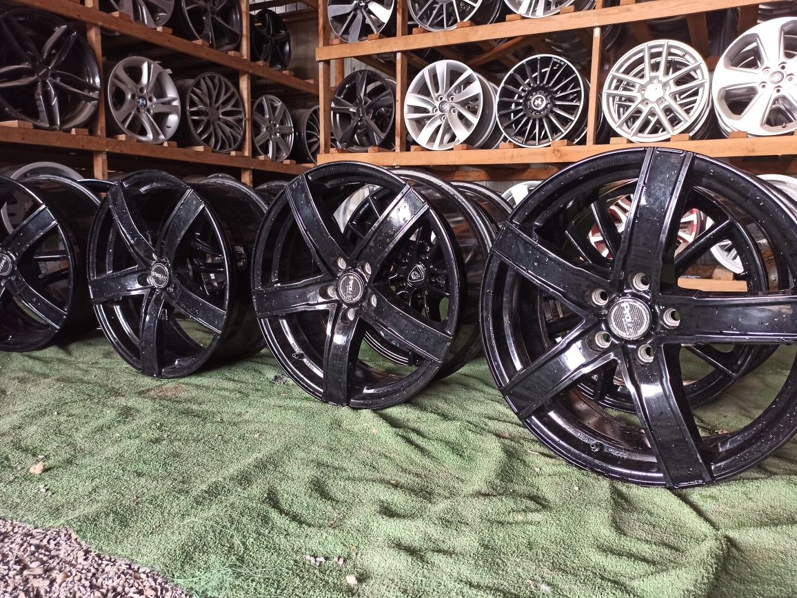 TSM alufelgi 5x114.3 7.5x18 et49 74.1/67.1 czarne Hyundai kia Mazda